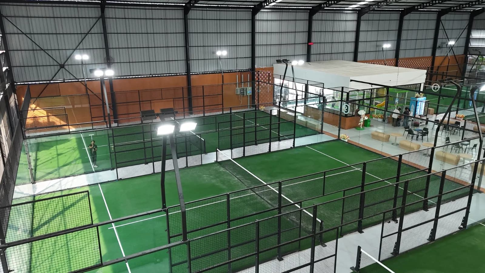 Omi Padel - Tangerang