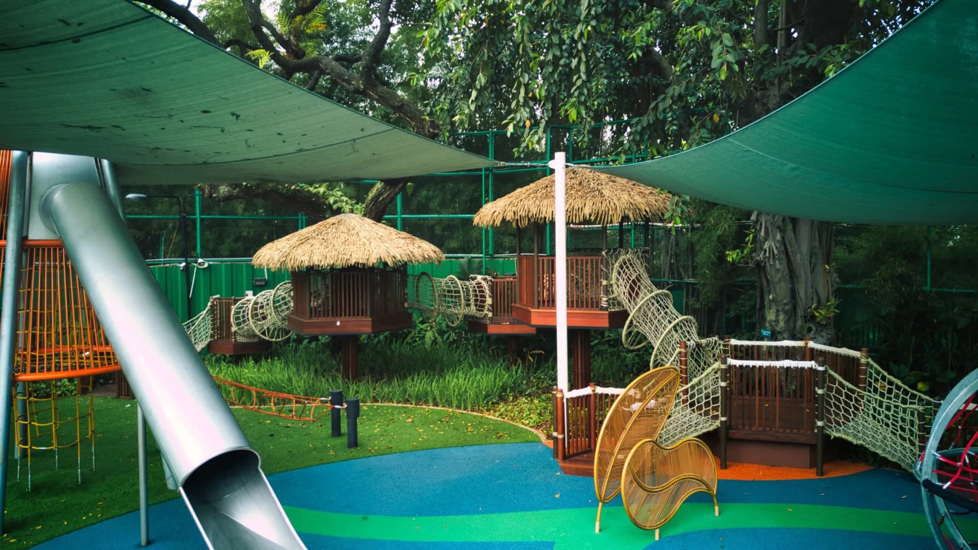 Playground Synthetic Grass, JIS Patimura